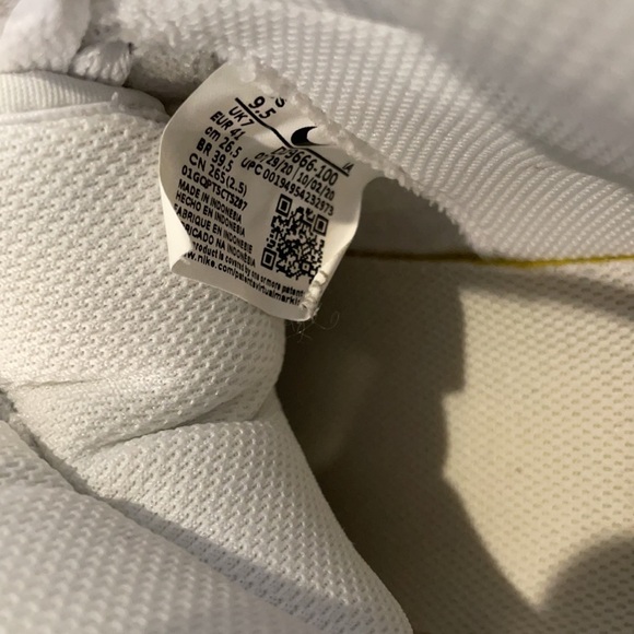 Nike court mid tops. White and tan Faux Snake skin swoosh. - Picture 6 of 8